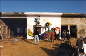 2000 painting logo.tif